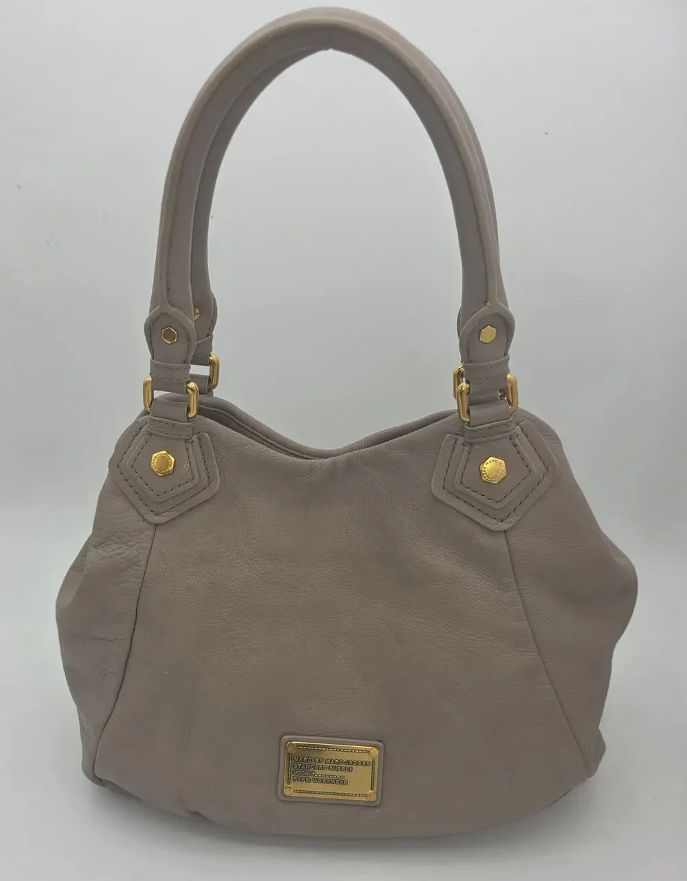 Marc by Marc Jacobs Classic Q Standard Supply Workwear Leather Hobo – Taupe